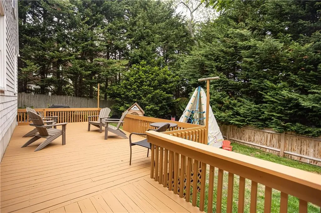30 Standish Road Jamestown RI 02835