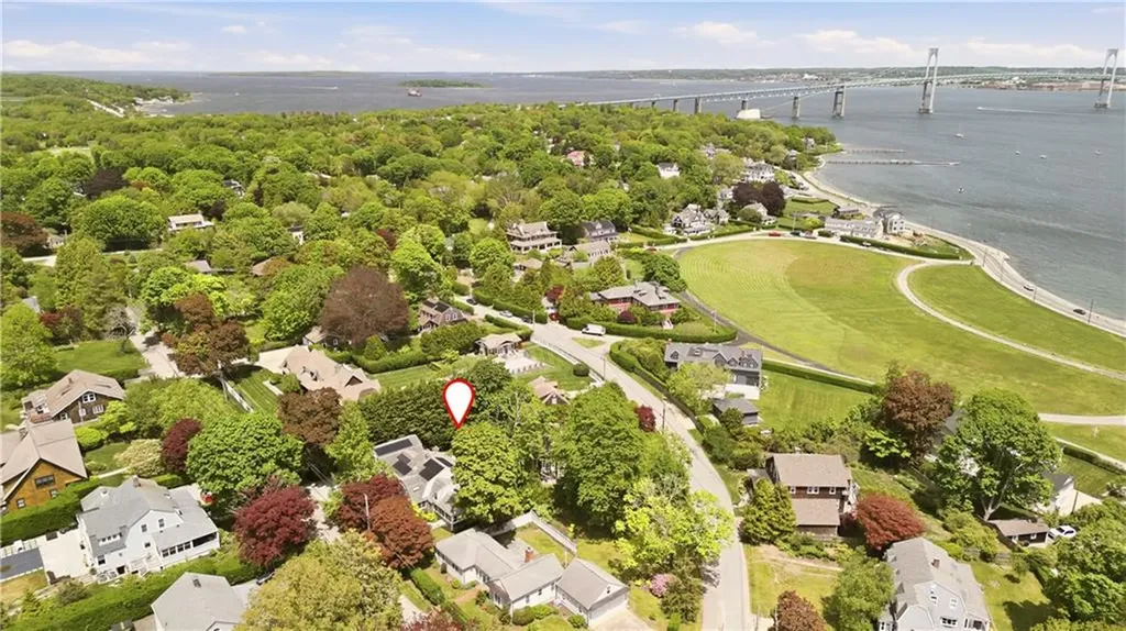 30 Standish Road Jamestown RI 02835