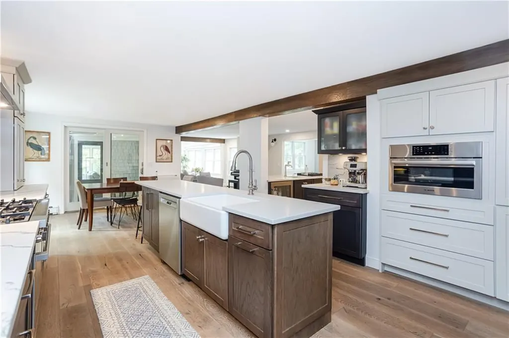 30 Standish Road Jamestown RI 02835