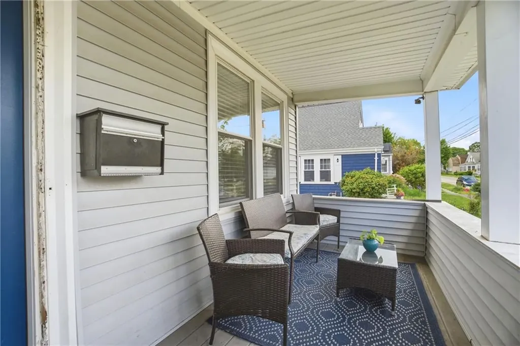 23 Sheffield Avenue North Providence RI 02911