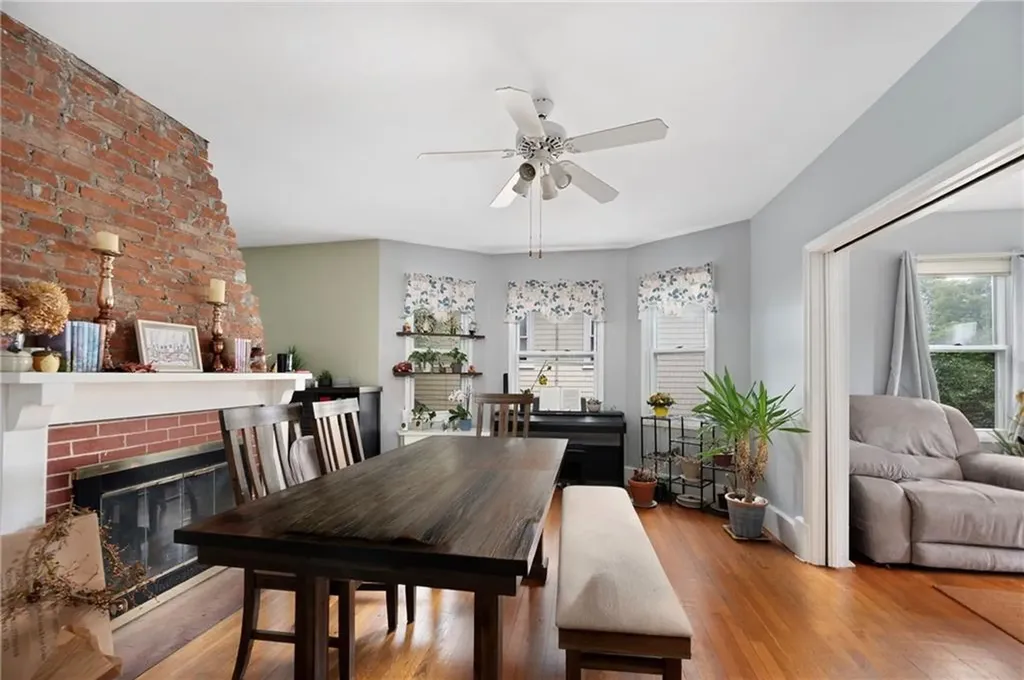 341 343 Lloyd Avenue Providence RI 02906