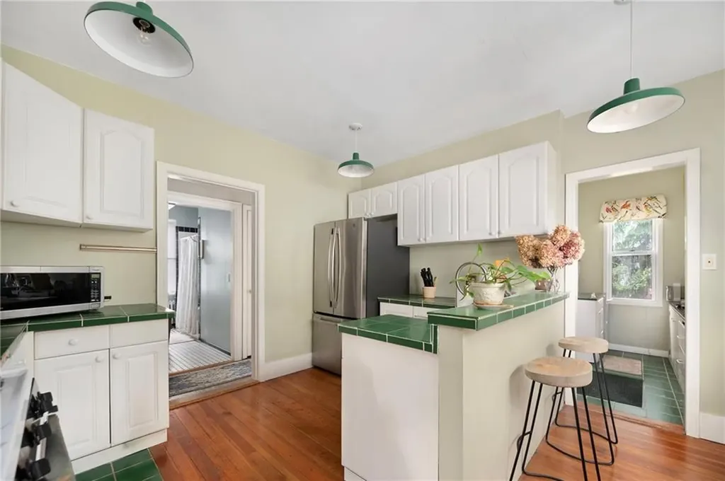 341 343 Lloyd Avenue Providence RI 02906