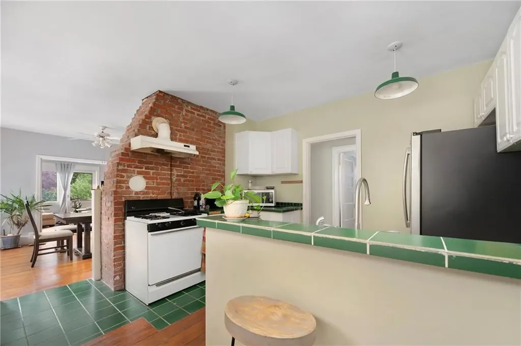 341 343 Lloyd Avenue Providence RI 02906