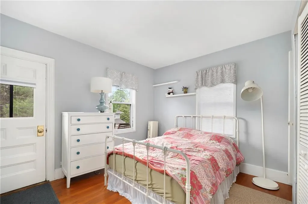 341 343 Lloyd Avenue Providence RI 02906