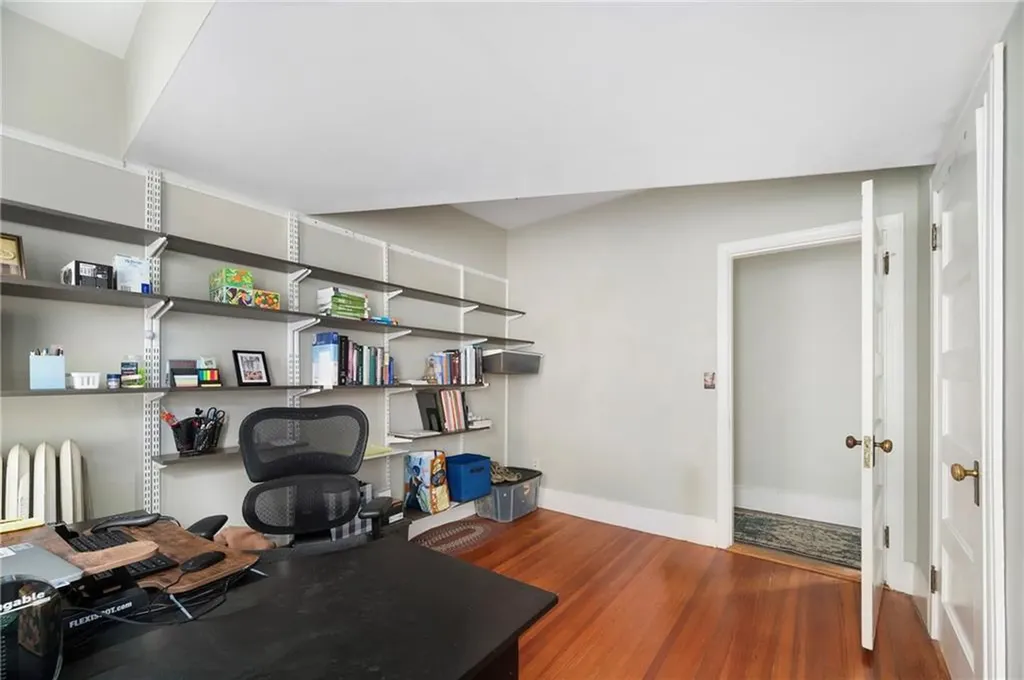 341 343 Lloyd Avenue Providence RI 02906