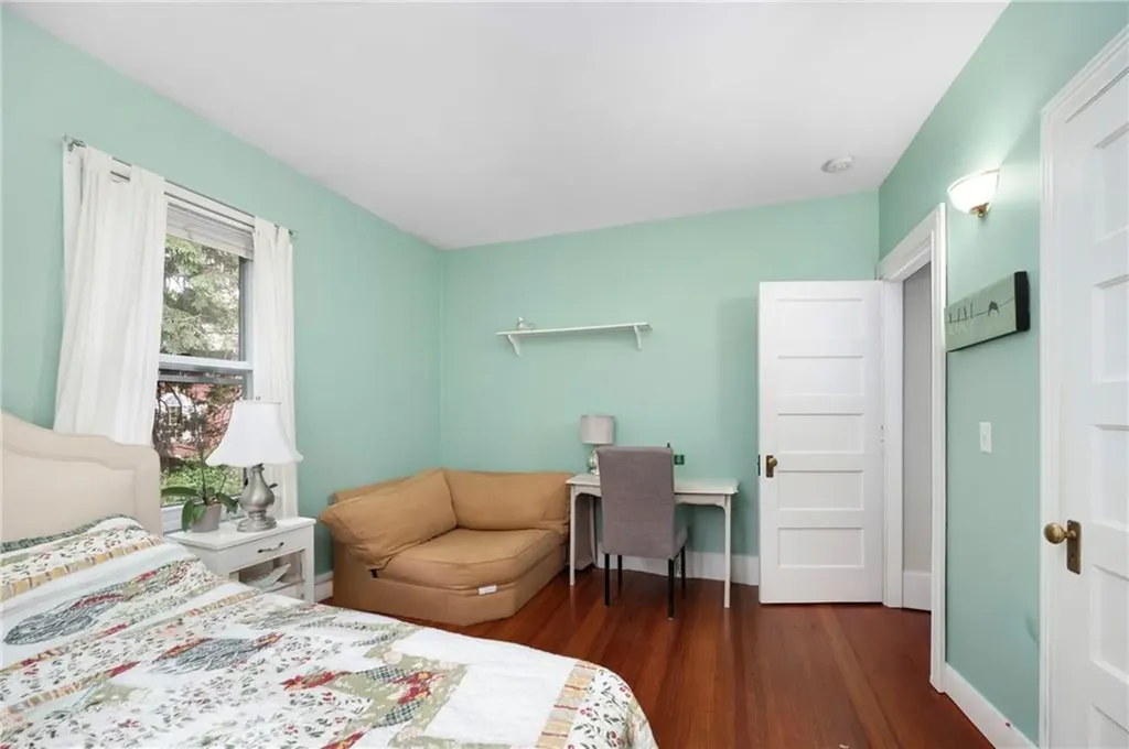 341 343 Lloyd Avenue Providence RI 02906