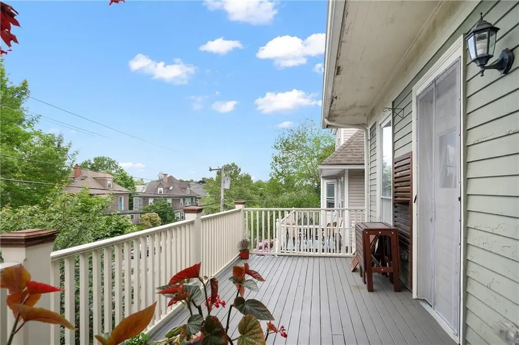 341 343 Lloyd Avenue Providence RI 02906