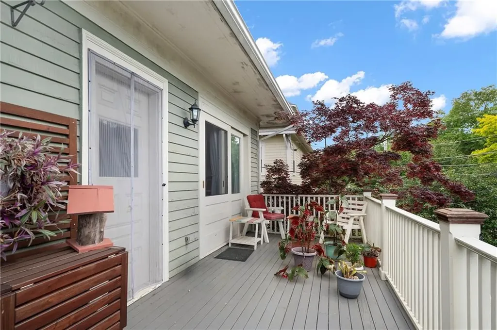 341 343 Lloyd Avenue Providence RI 02906
