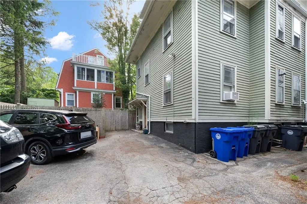 341 343 Lloyd Avenue Providence RI 02906