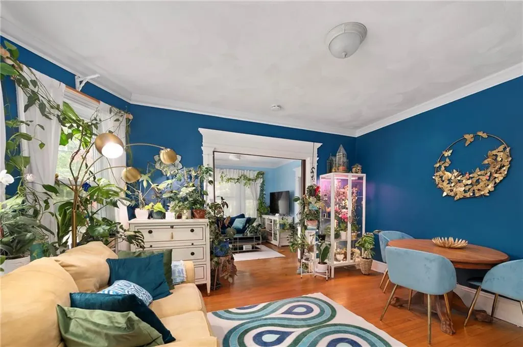 341 343 Lloyd Avenue Providence RI 02906