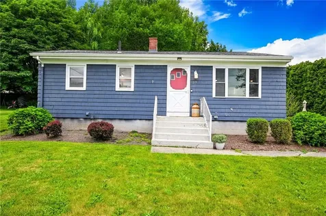 27 Alan Avenue Portsmouth RI 02871