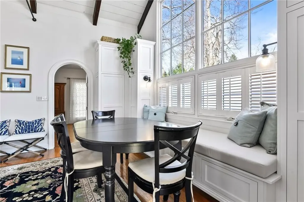 397 Gibbs Avenue Newport RI 02840
