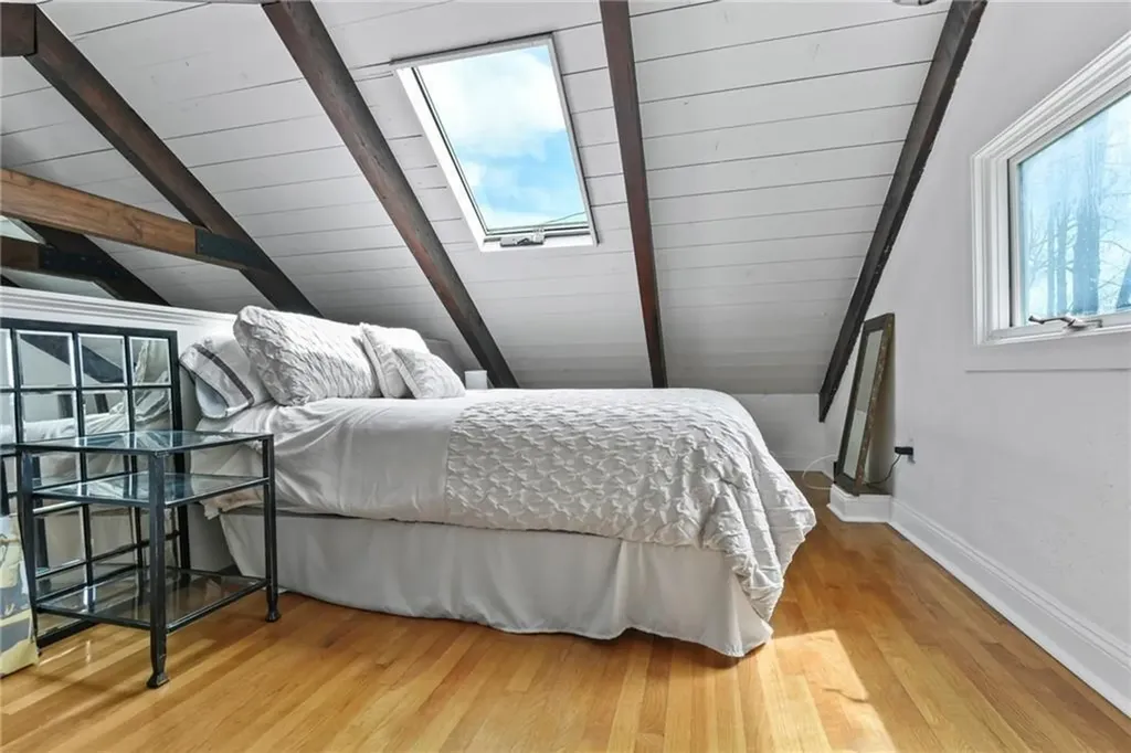 397 Gibbs Avenue Newport RI 02840