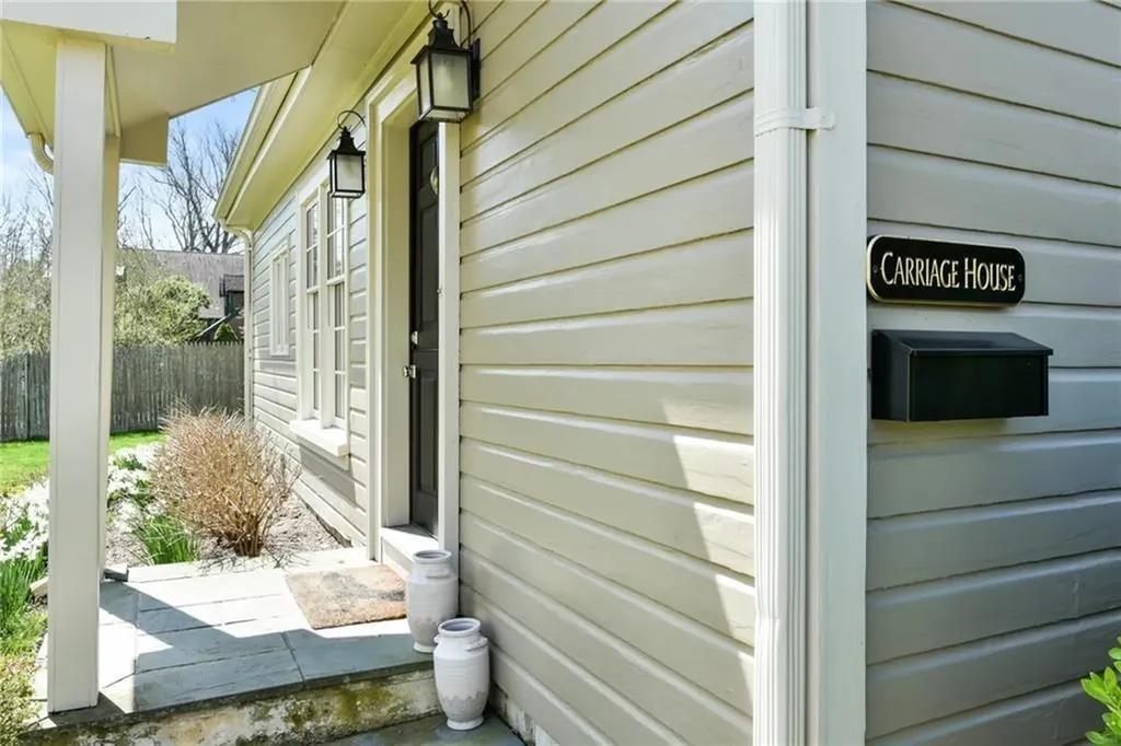 397 Gibbs Avenue Newport RI 02840