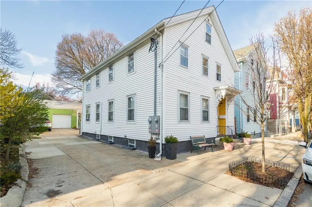 35 Wood Street Providence RI 02909