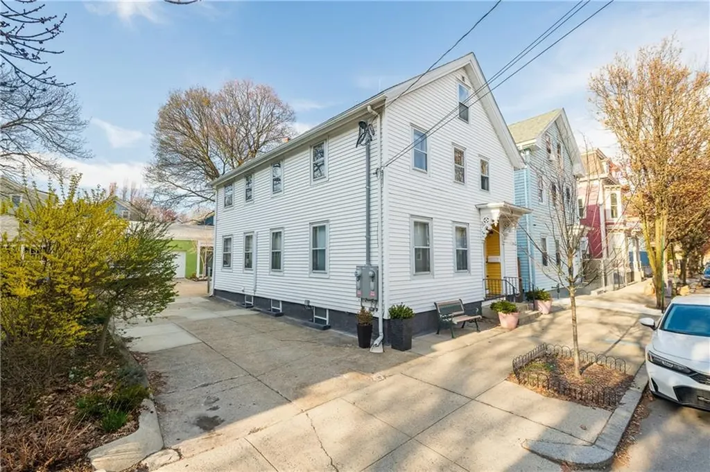 35 Wood Street Providence RI 02909