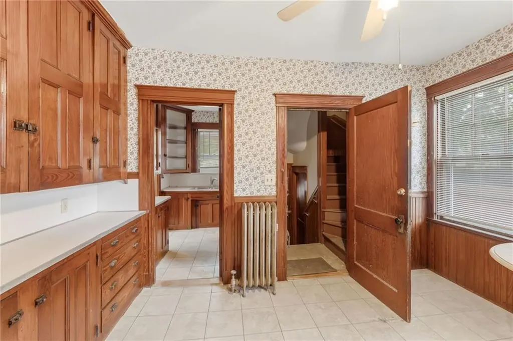 220 Lenox Avenue Providence RI 02907