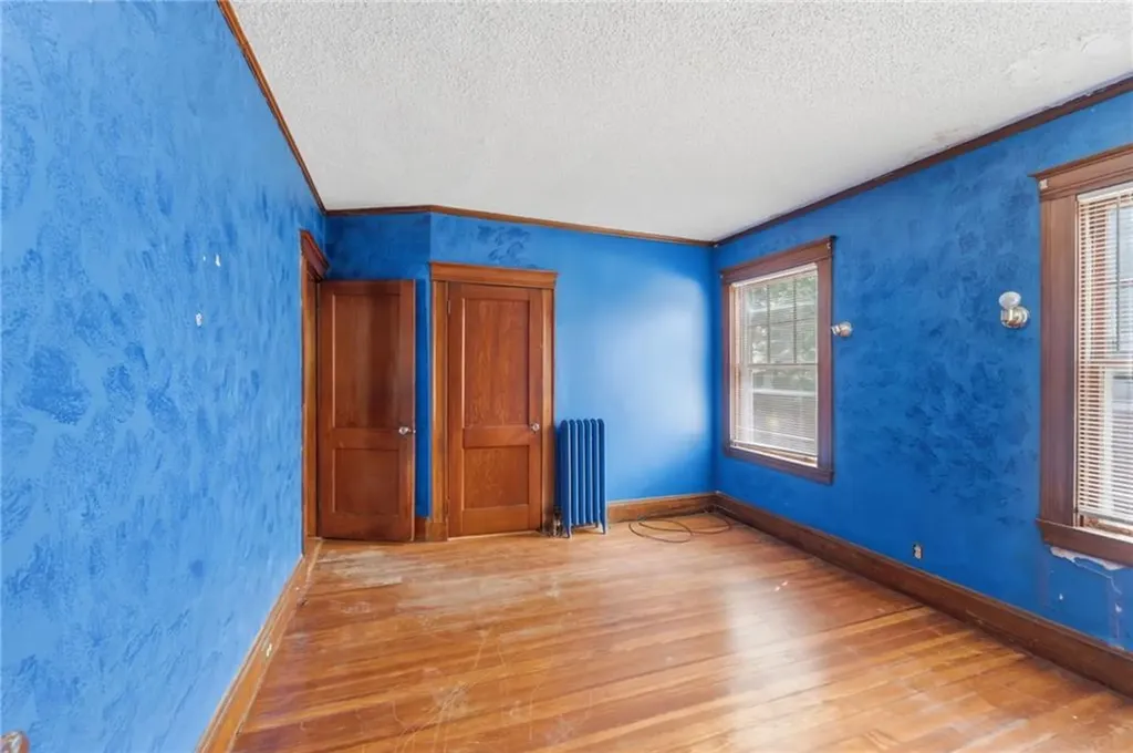 220 Lenox Avenue Providence RI 02907