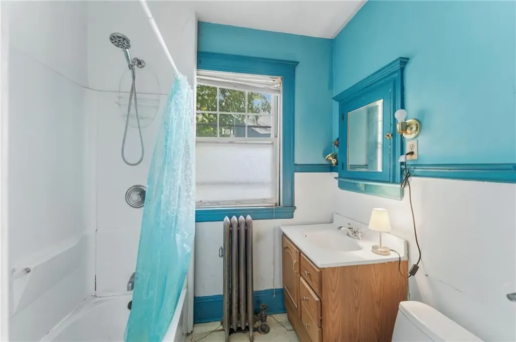 220 Lenox Avenue Providence RI 02907