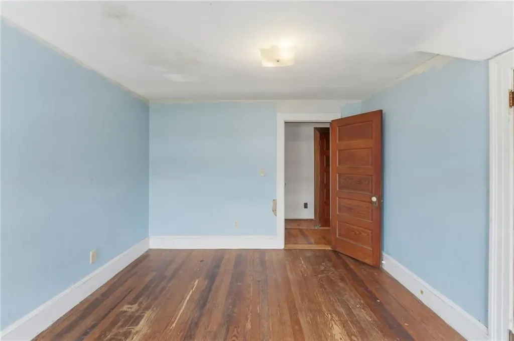 220 Lenox Avenue Providence RI 02907