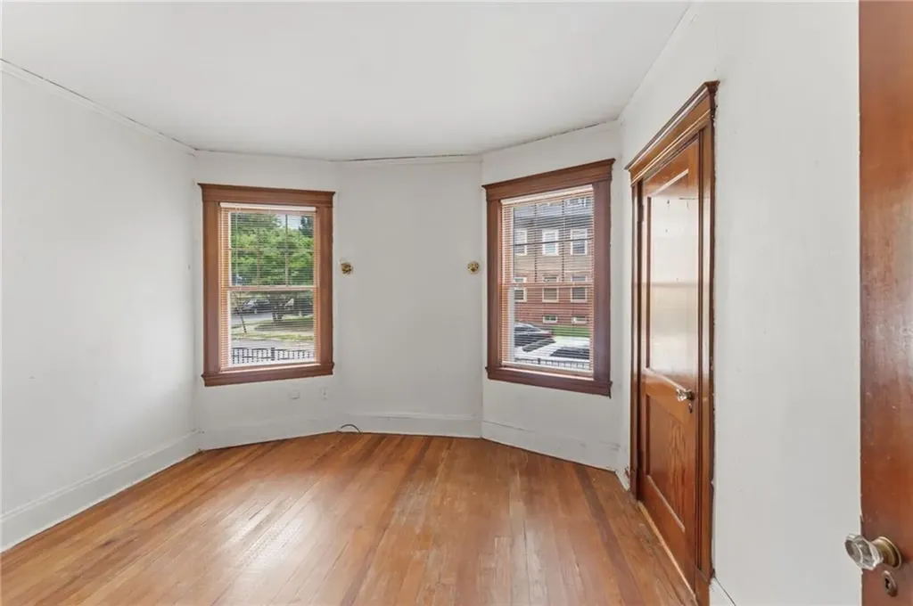 220 Lenox Avenue Providence RI 02907