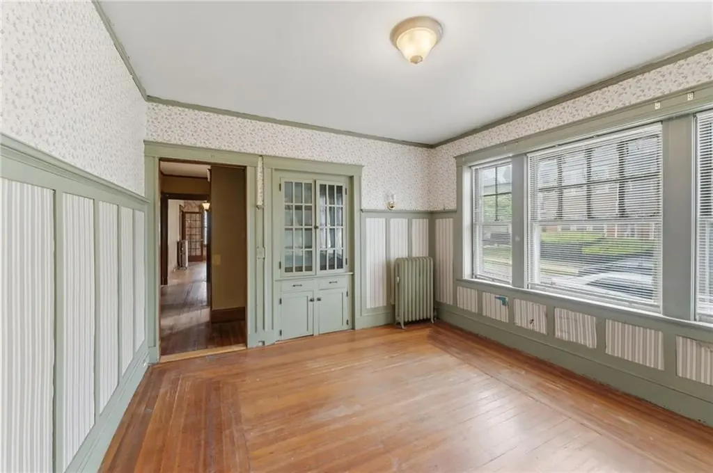 220 Lenox Avenue Providence RI 02907