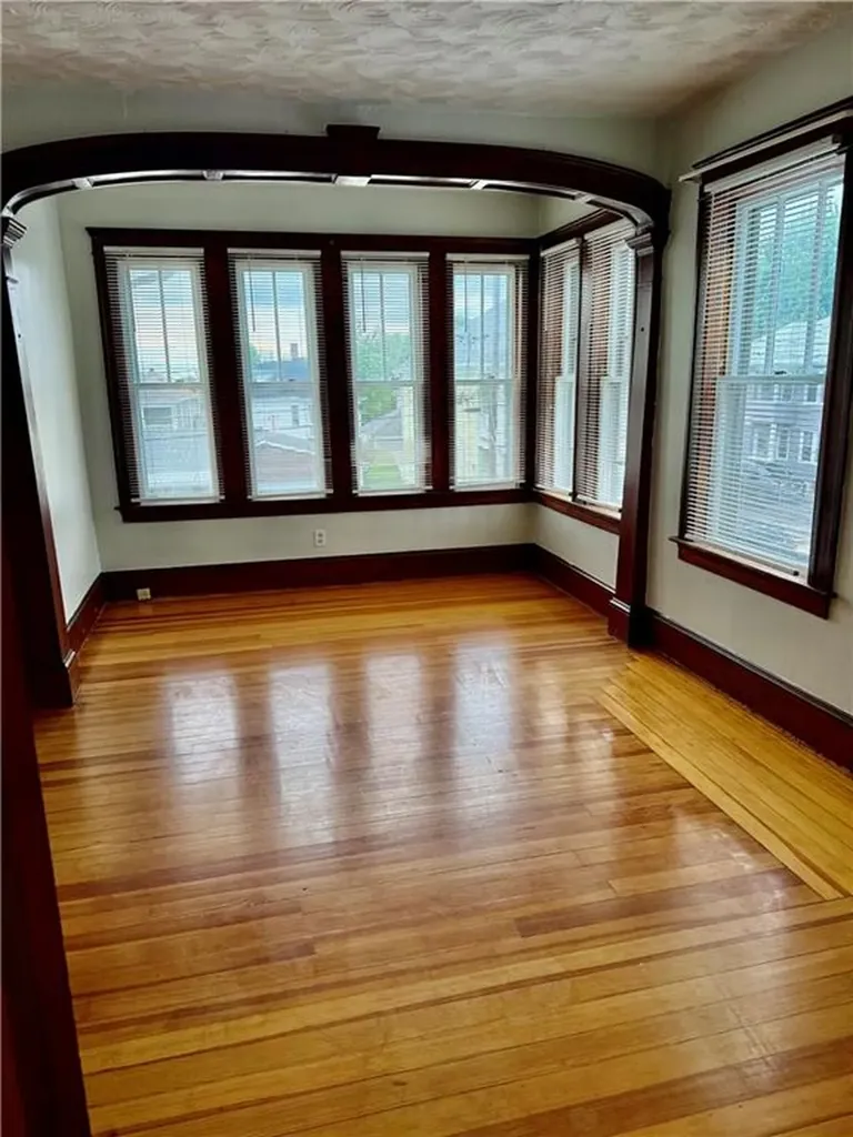 109 Hemond Avenue Woonsocket RI 02895