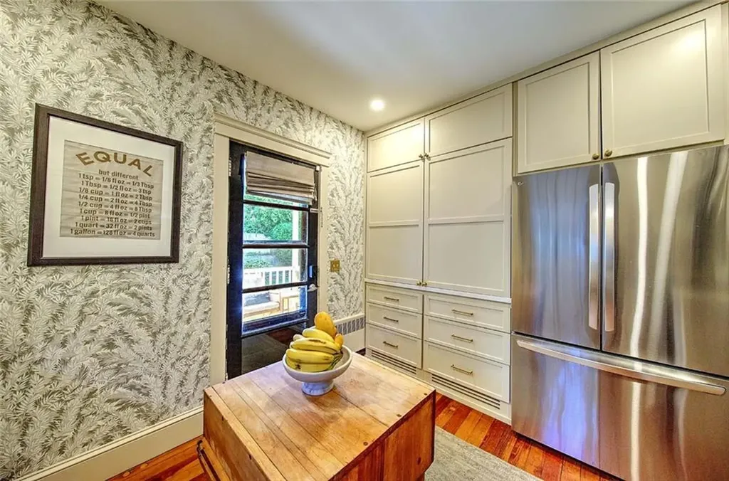 139 Sheffield Avenue Pawtucket RI 02860