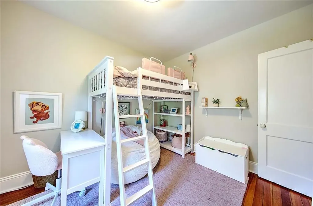 139 Sheffield Avenue Pawtucket RI 02860