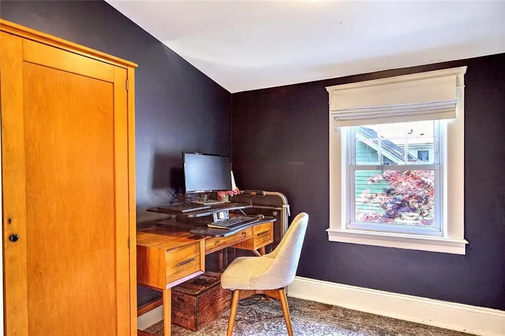 139 Sheffield Avenue Pawtucket RI 02860