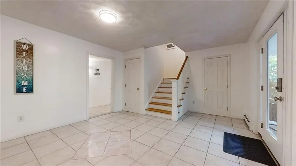 51 Glendale Road Narragansett RI 02882