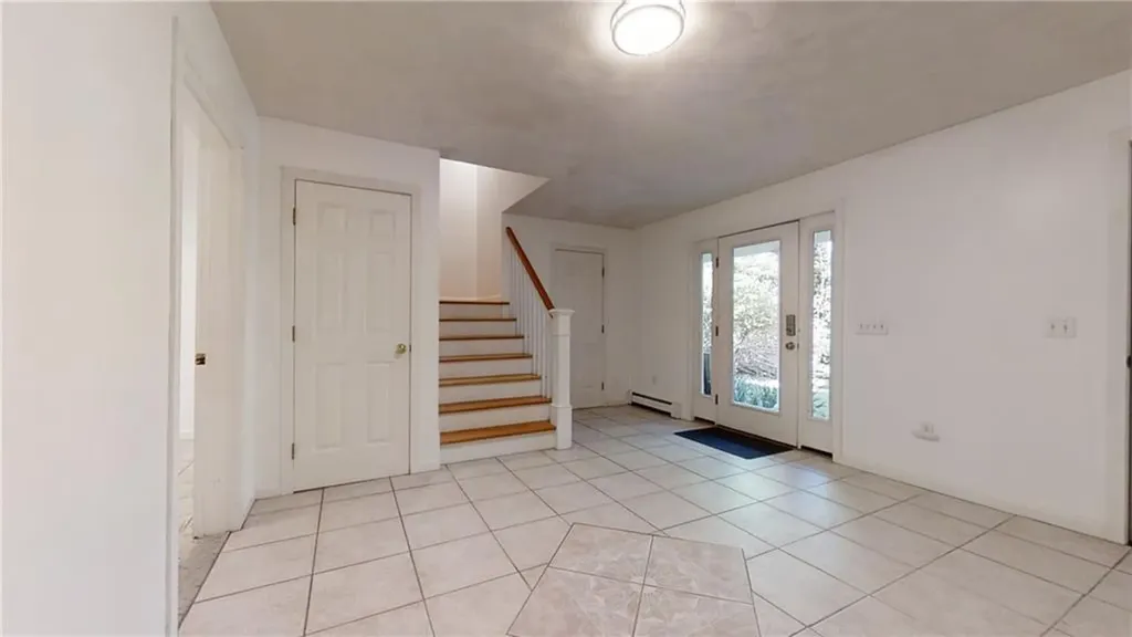 51 Glendale Road Narragansett RI 02882