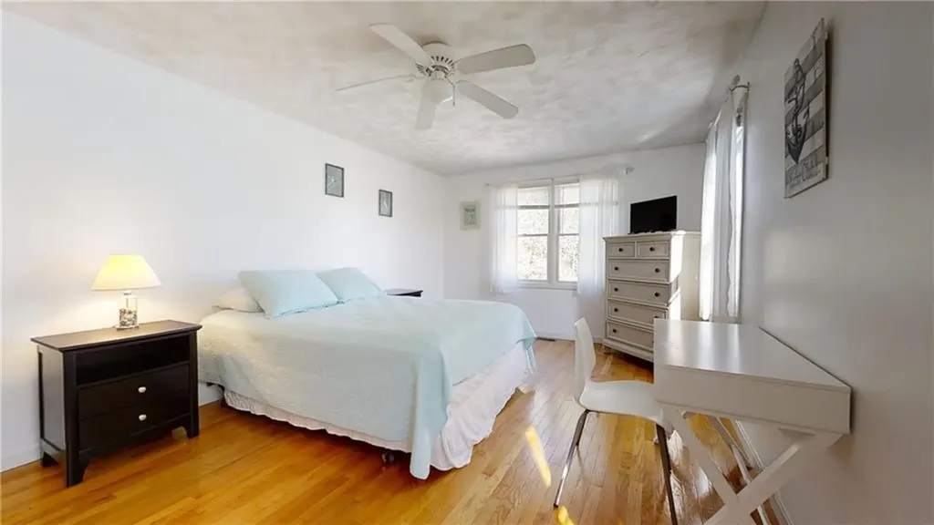 51 Glendale Road Narragansett RI 02882