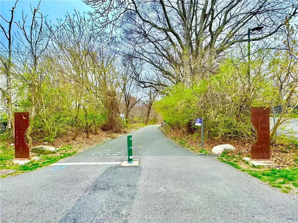 32 Silva Street Cumberland RI 02864