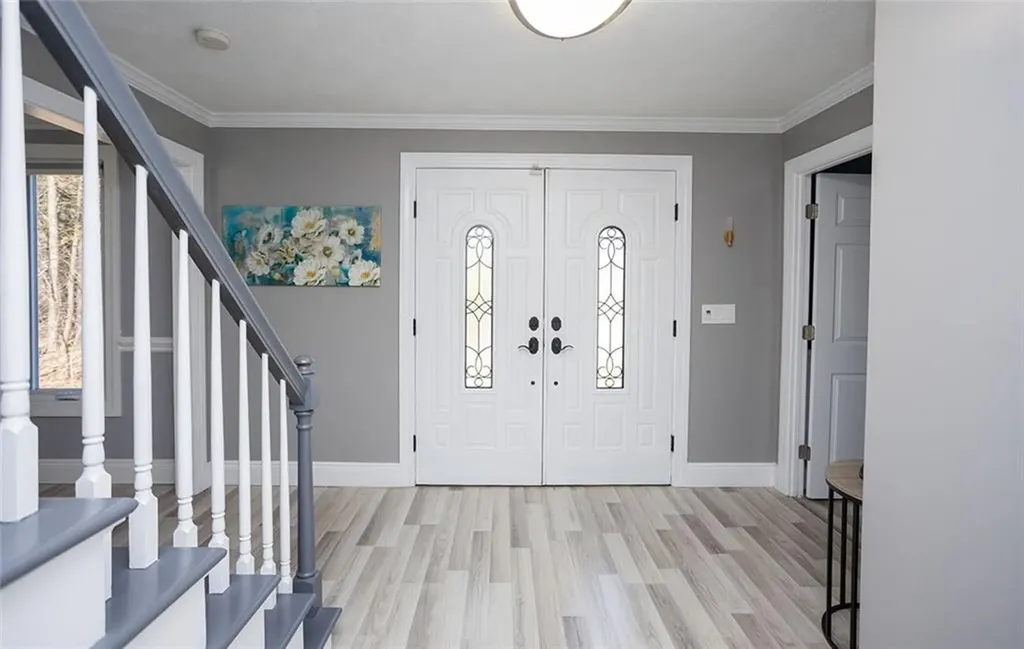 10 Arbor Way East Greenwich RI 02818