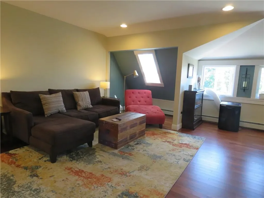 276 George Street Providence RI 02906
