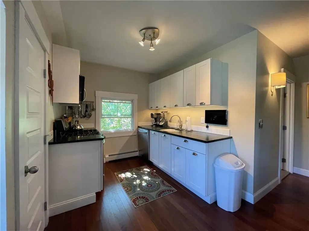 276 George Street Providence RI 02906