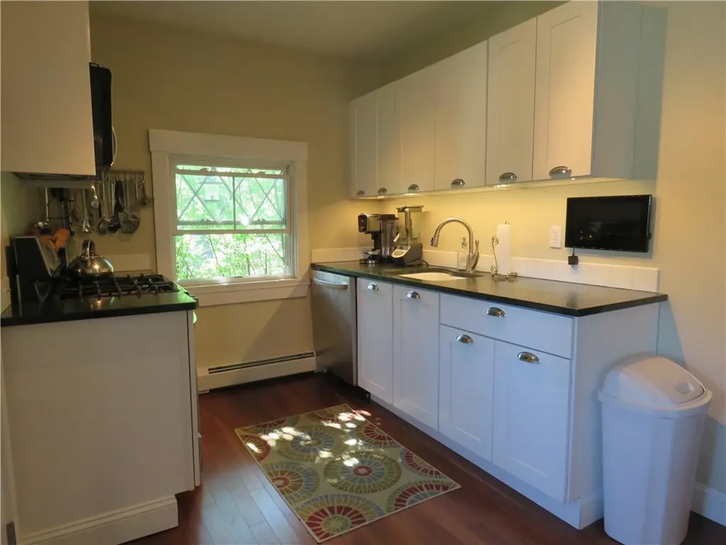 276 George Street Providence RI 02906