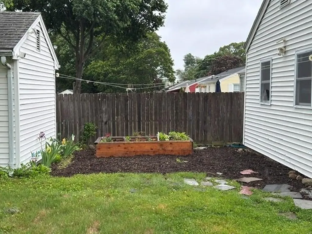 40 Pettis Drive Warwick RI 02889