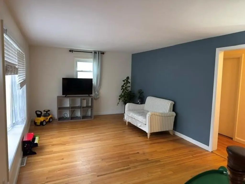 40 Pettis Drive Warwick RI 02889