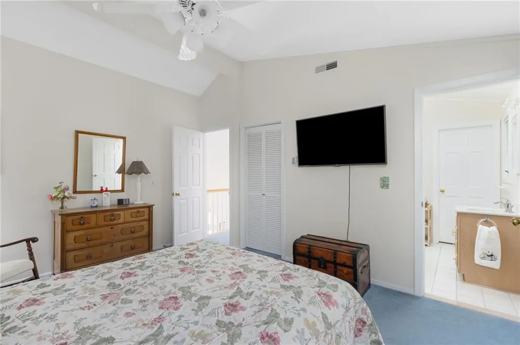 28 Arrow Wood Trail South Kingstown RI 02879