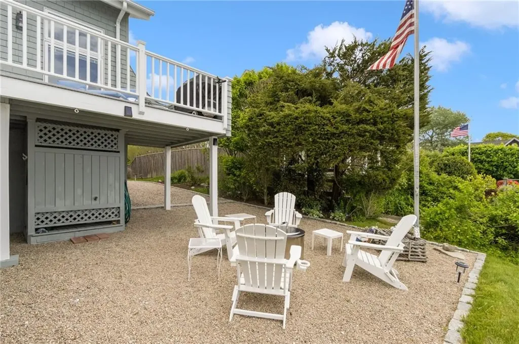 28 Arrow Wood Trail South Kingstown RI 02879