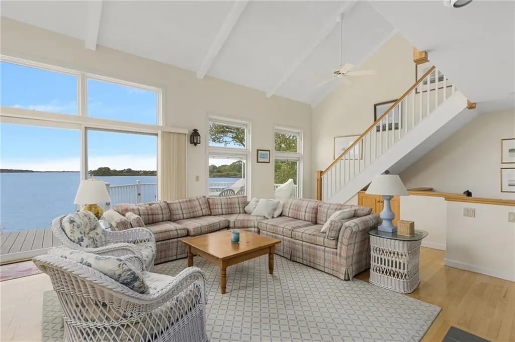 28 Arrow Wood Trail South Kingstown RI 02879