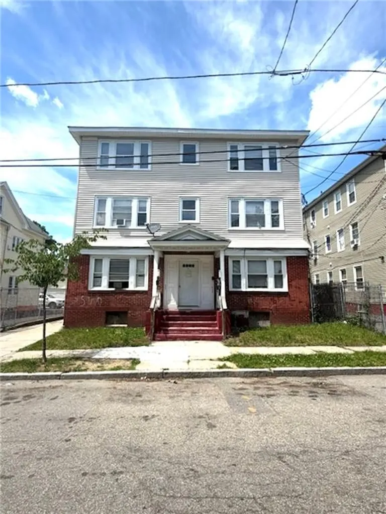 93 Lexington Street Providence RI 02907