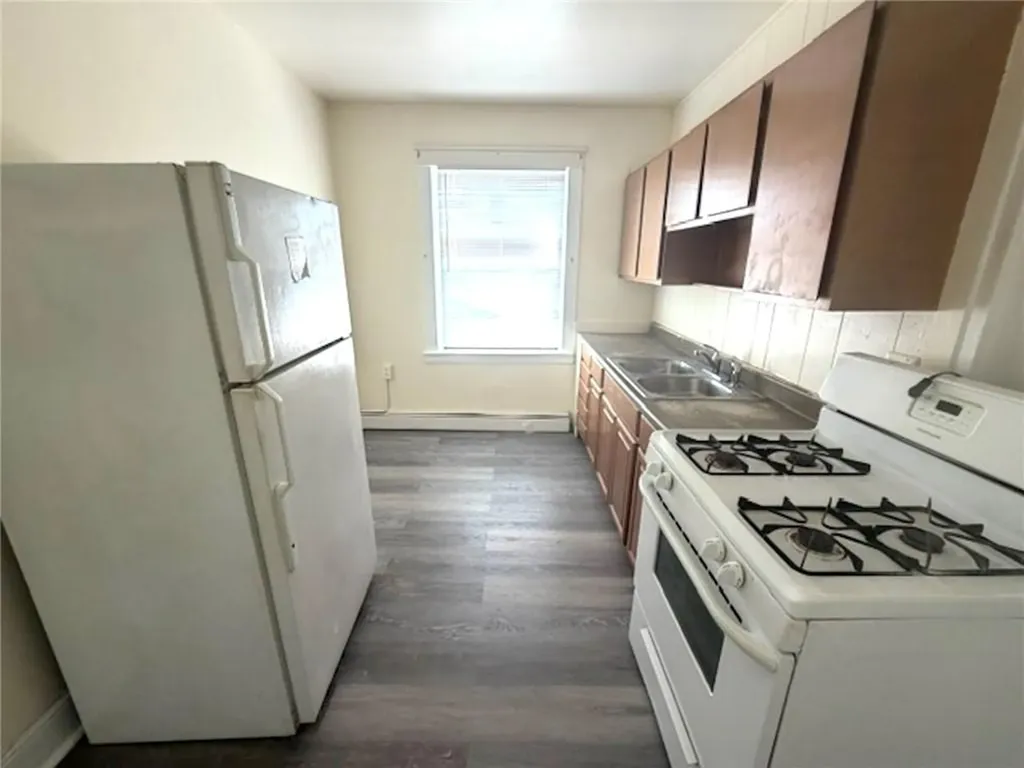 93 Lexington Street Providence RI 02907