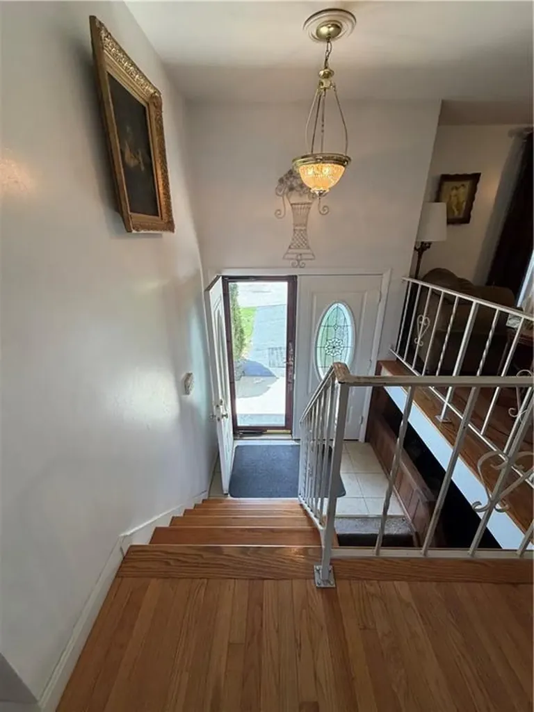 6 Balsam Court Johnston RI 02919