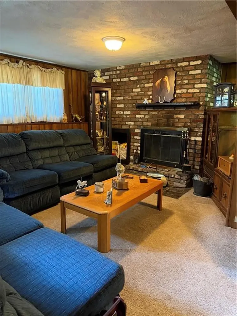 6 Balsam Court Johnston RI 02919