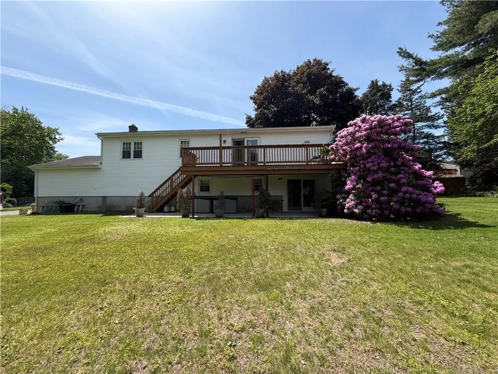 6 Balsam Court Johnston RI 02919