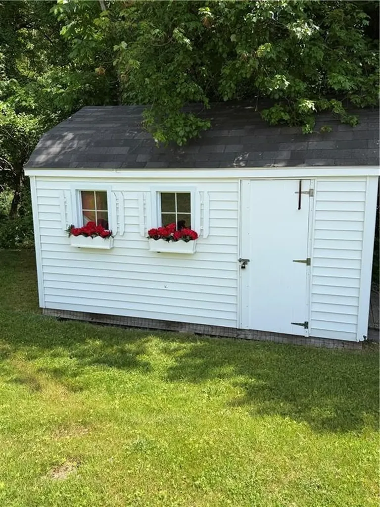 6 Balsam Court Johnston RI 02919