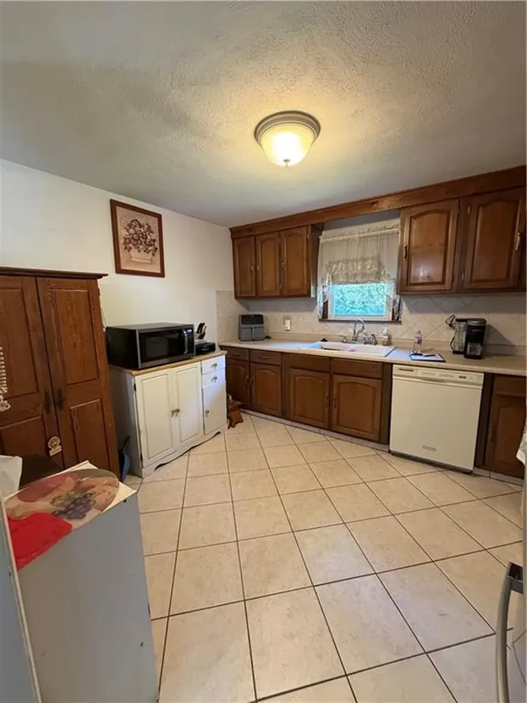 6 Balsam Court Johnston RI 02919